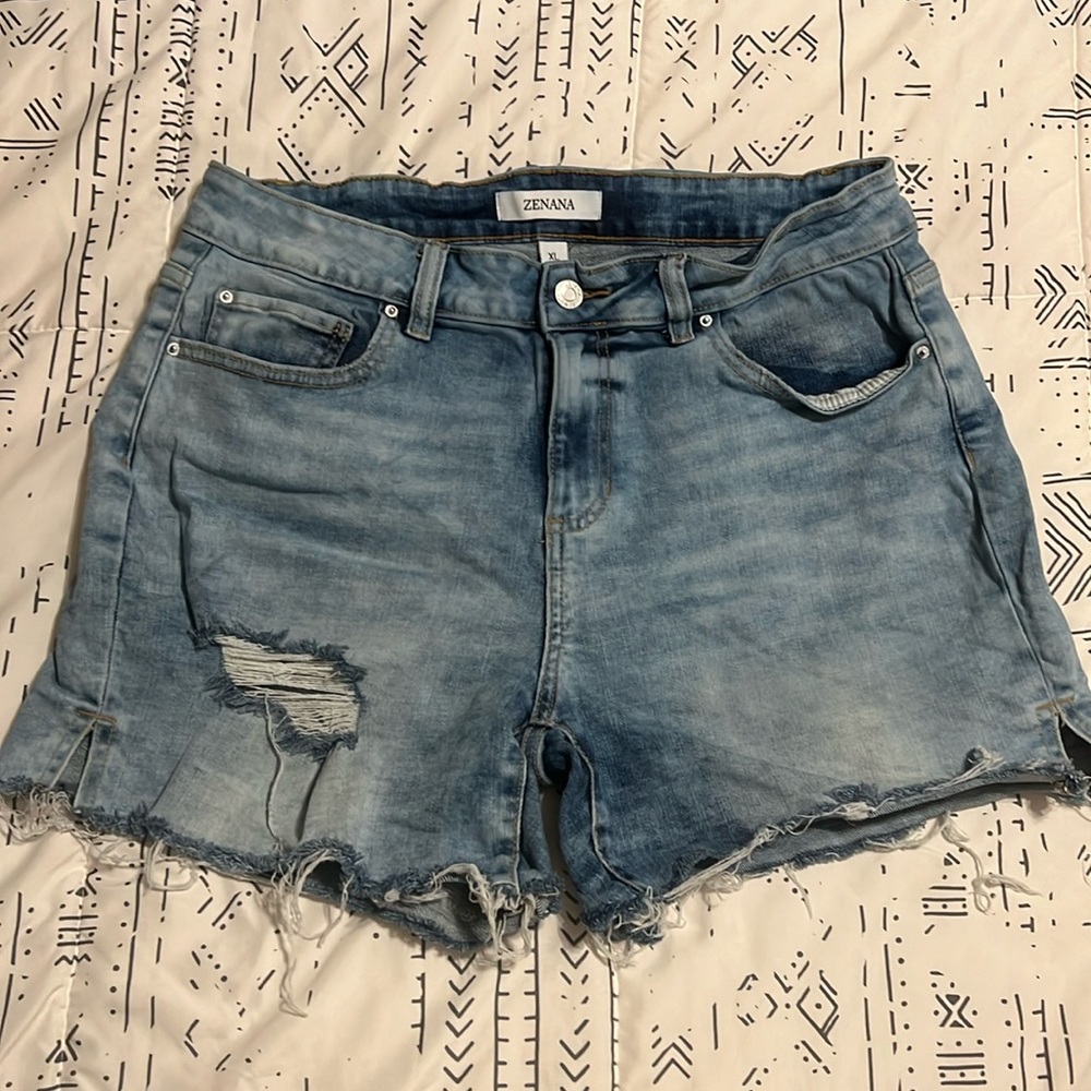 Zenana Jean shorts - size XL